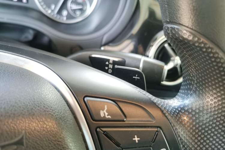 Used Mercedes-Benz B-Class 2012 B 180 Gear Lever