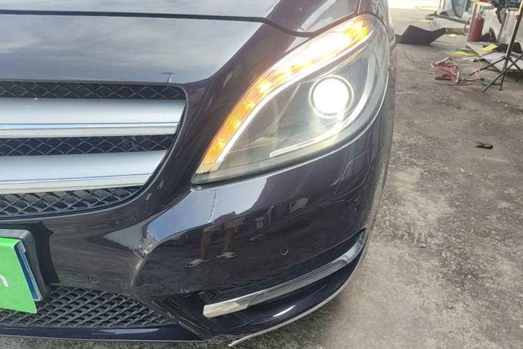 Used Mercedes-Benz B-Class 2012 B 200 Left Front Headlight
