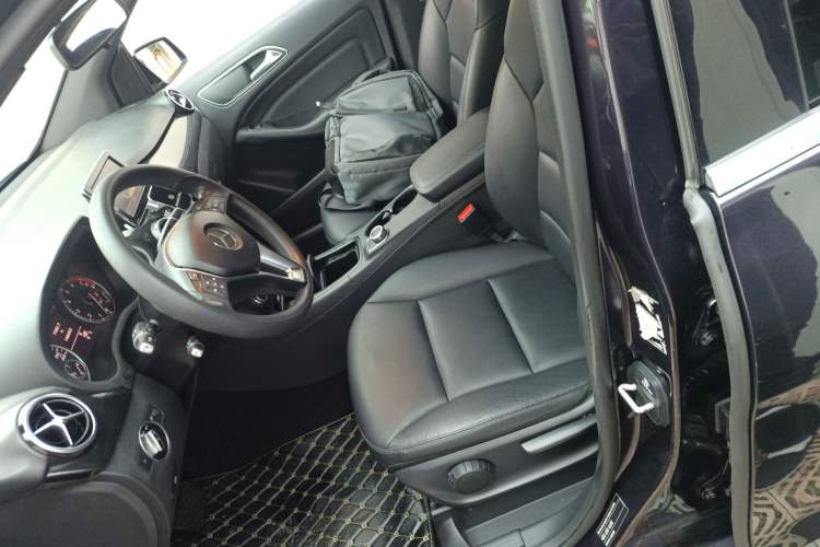 Used Mercedes-Benz B-Class 2012 B 180 Left Front Seat