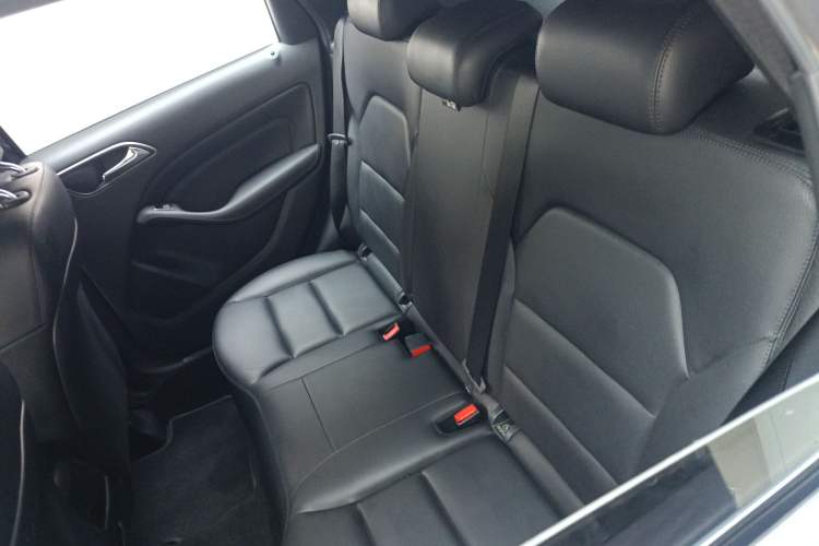 Used Mercedes-Benz B-Class 2012 B 180 Left Rear Seat