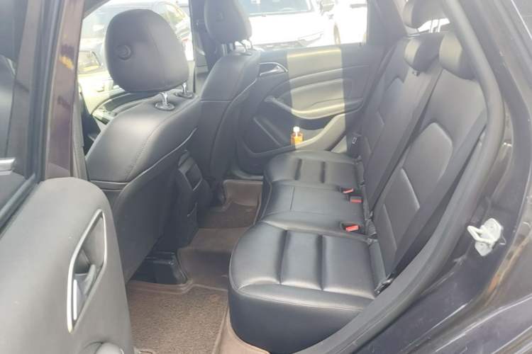 Used Mercedes-Benz B-Class 2012 B 200 Left Rear Seat