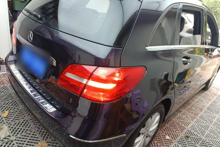 Used Mercedes-Benz B-Class 2012 B 180 Rear Right 45 Deg