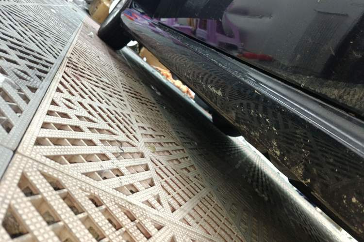 Used Mercedes-Benz B-Class 2012 B 180 Right Side Sill