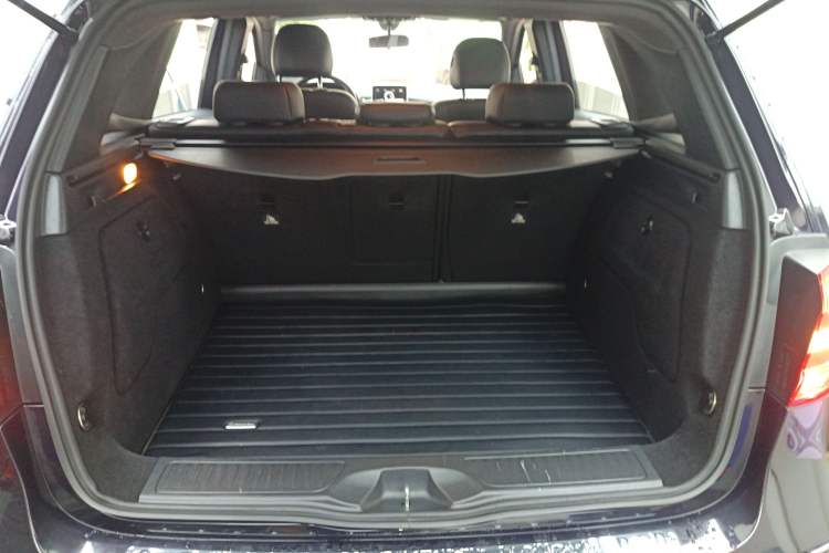 Used Mercedes-Benz B-Class 2012 B 180 Trunk