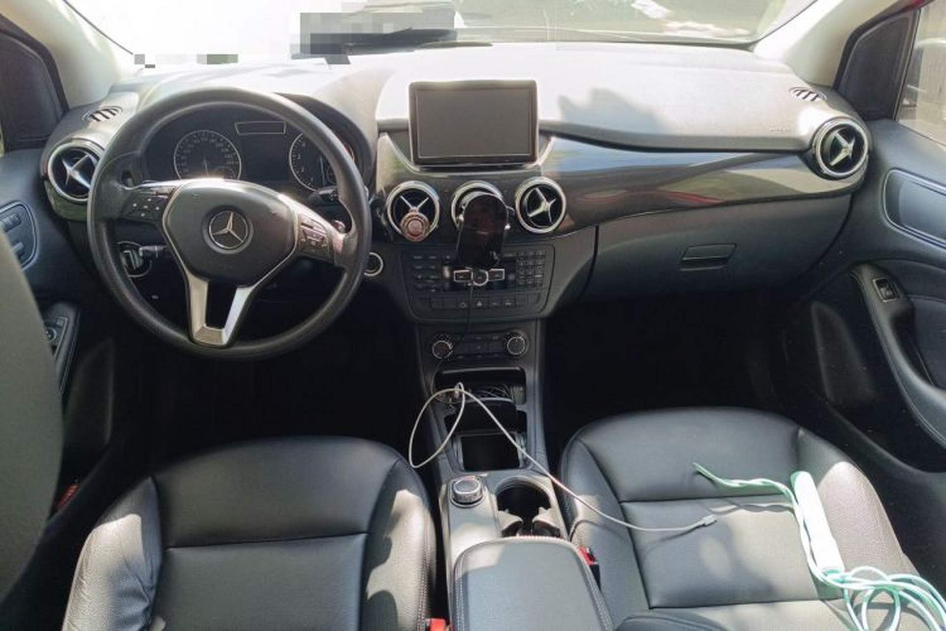 Used Mercedes-Benz B-Class 2012 B 180 Center Console