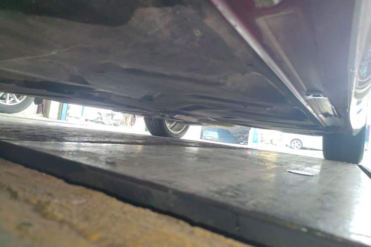 Used Mercedes-Benz B-Class 2012 B 180 Chassis Front Left