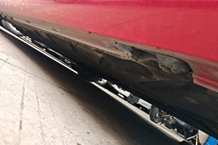 Used Mercedes-Benz B-Class 2012 B 180 Chassis Rear Left