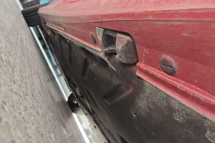 Used Mercedes-Benz B-Class 2012 B 200 Chassis Rear Left