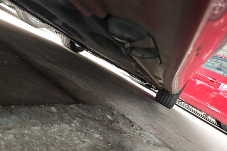 Used Mercedes-Benz B-Class 2012 B 180 Chassis Rear Right