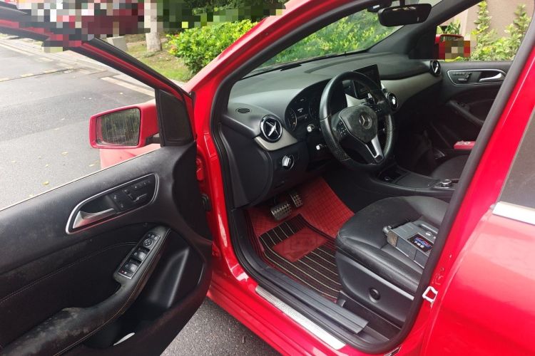 Used Mercedes-Benz B-Class 2012 B 200 Driver Seat