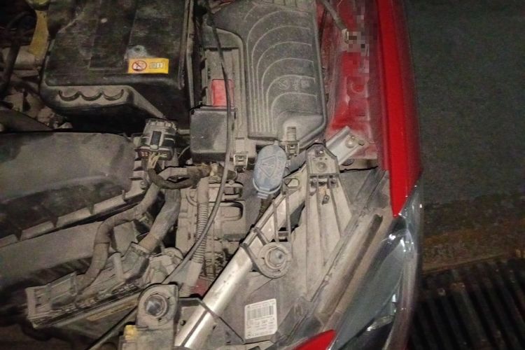 Used Mercedes-Benz B-Class 2012 B 180 Engine Bay Left