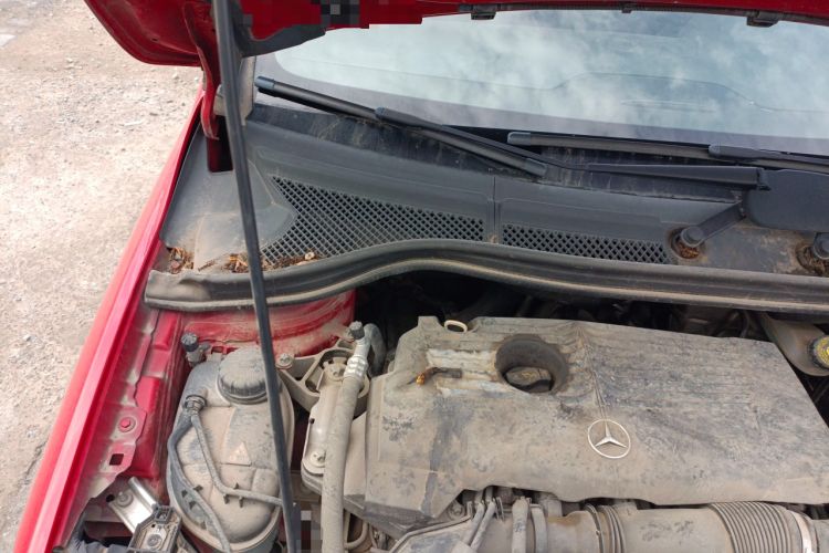 Used Mercedes-Benz B-Class 2012 B 200 Engine Bay Right