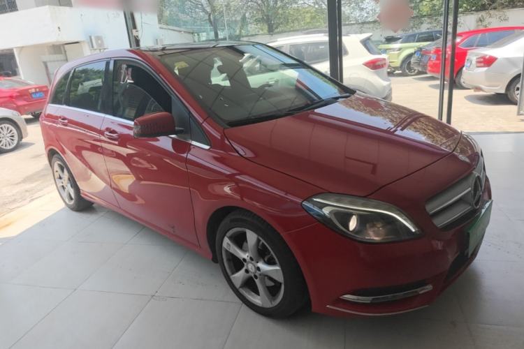 Used Mercedes-Benz B-Class 2012 B 200 Exterior 1