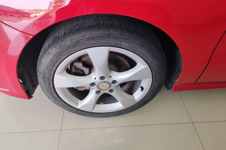Used Mercedes-Benz B-Class 2012 B 200 Exterior 4