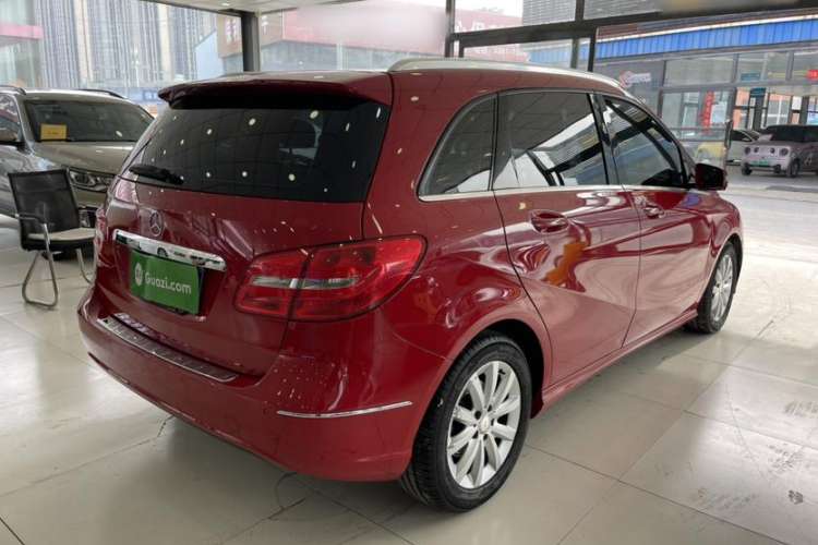 Used Mercedes-Benz B-Class 2012 B 180 Exterior 5