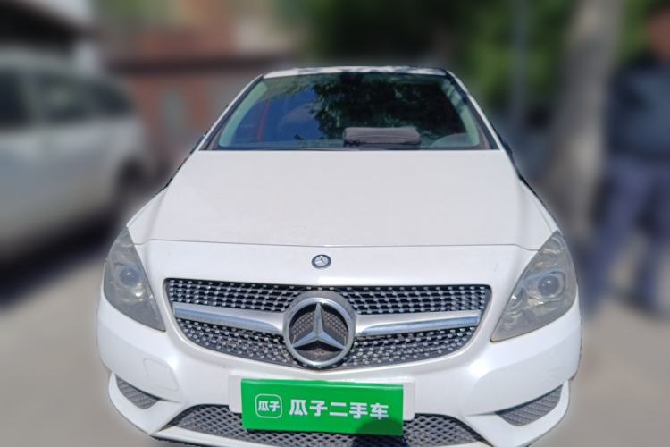 Used Mercedes-Benz B-Class 2012 B 180 Front