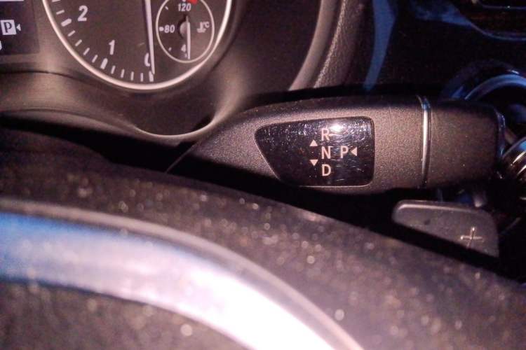 Used Mercedes-Benz B-Class 2012 B 180 Gear Lever