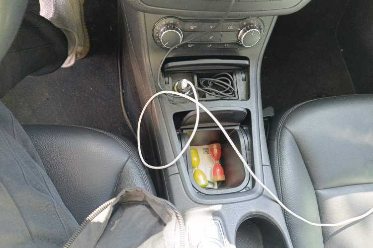 Used Mercedes-Benz B-Class 2012 B 180 Gear Lever