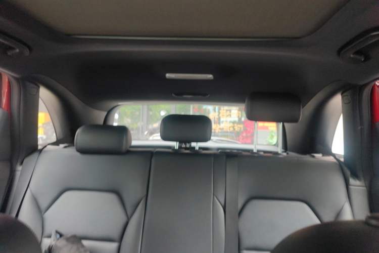Used Mercedes-Benz B-Class 2012 B 180 Headliner