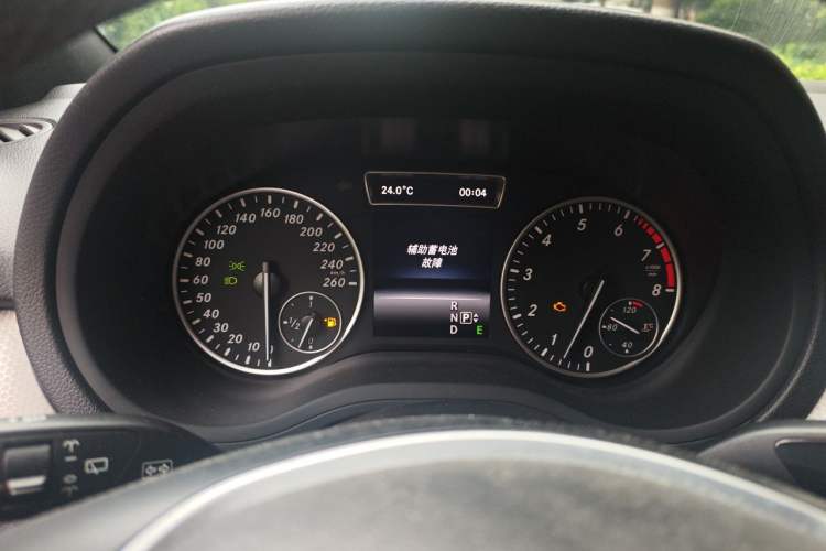 Used Mercedes-Benz B-Class 2012 B 200 Instrument Cluster