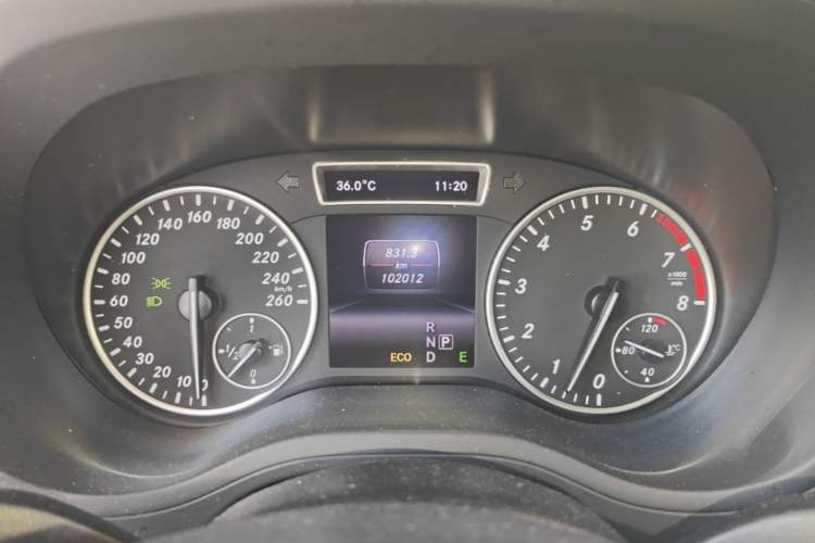 Used Mercedes-Benz B-Class 2012 B 200 Instrument Cluster