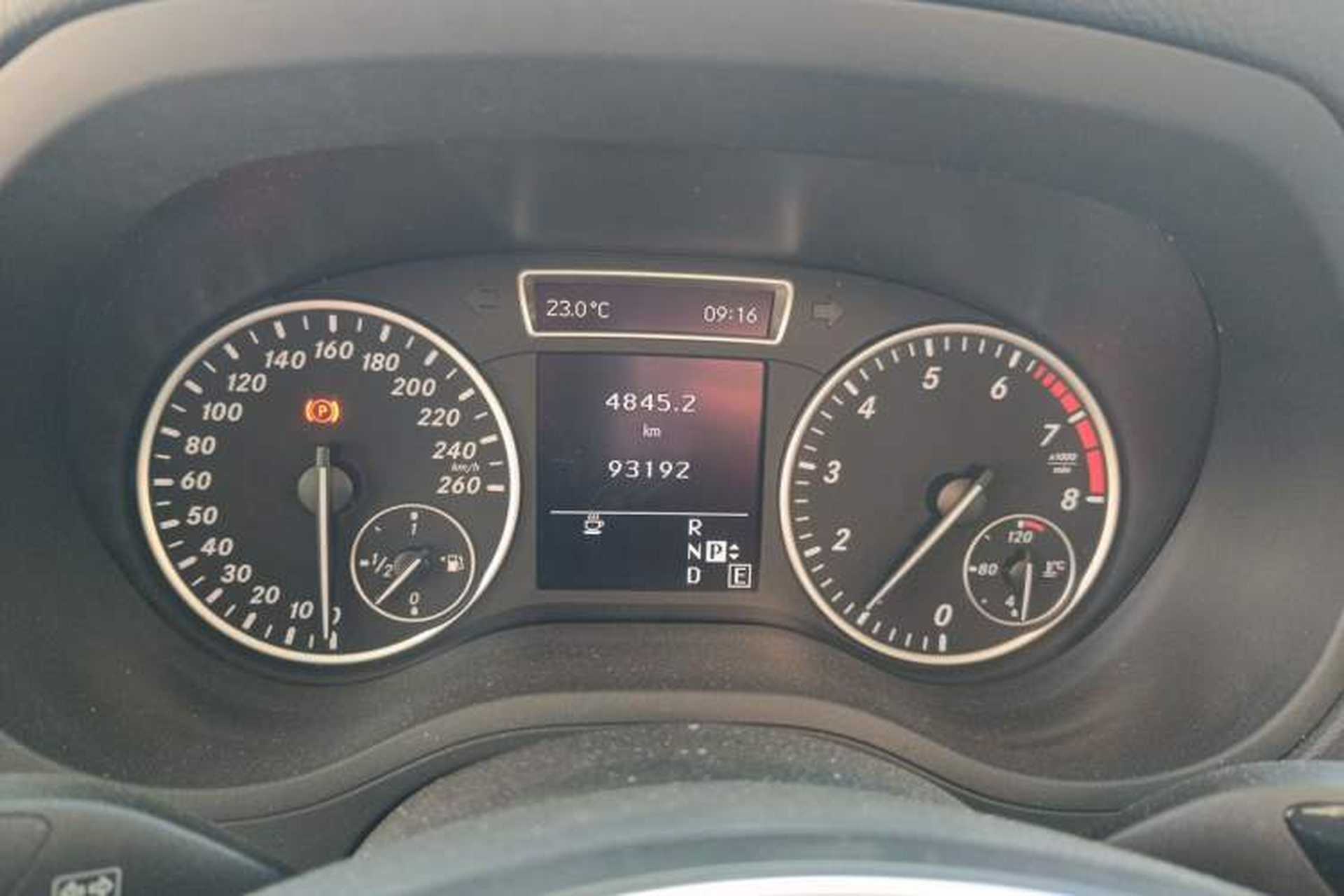 Used Mercedes-Benz B-Class 2012 B 180 Instrument Cluster
