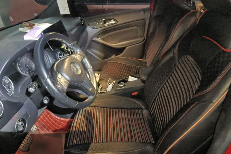 Used Mercedes-Benz B-Class 2012 B 200 Left Front Seat
