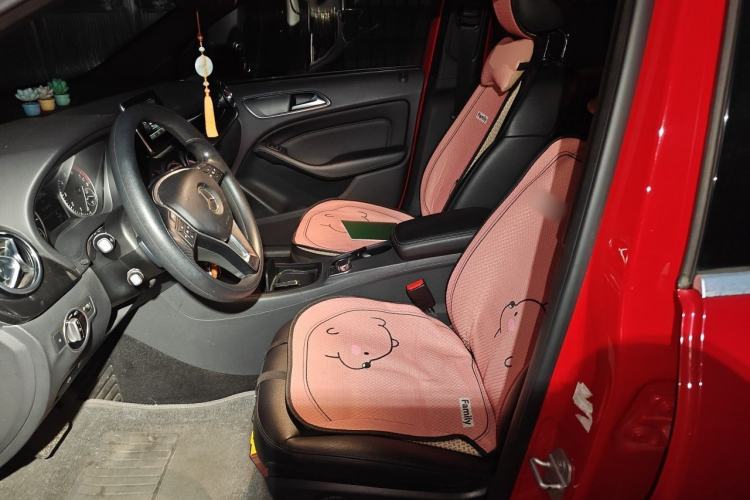 Used Mercedes-Benz B-Class 2012 B 180 Left Front Seat