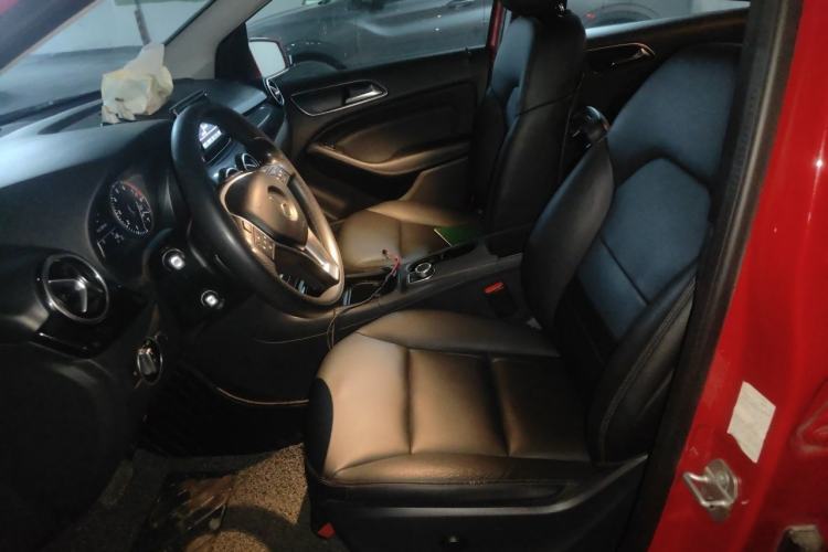 Used Mercedes-Benz B-Class 2012 B 180 Left Front Seat