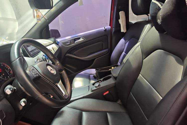 Used Mercedes-Benz B-Class 2012 B 200 Left Front Seat