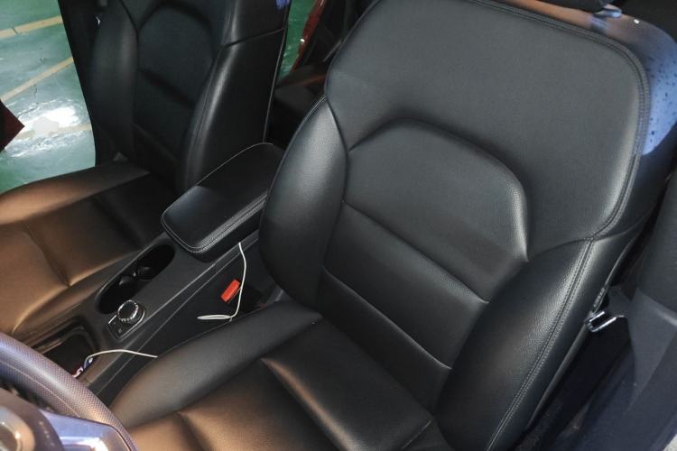 Used Mercedes-Benz B-Class 2012 B 180 Left Front Seat