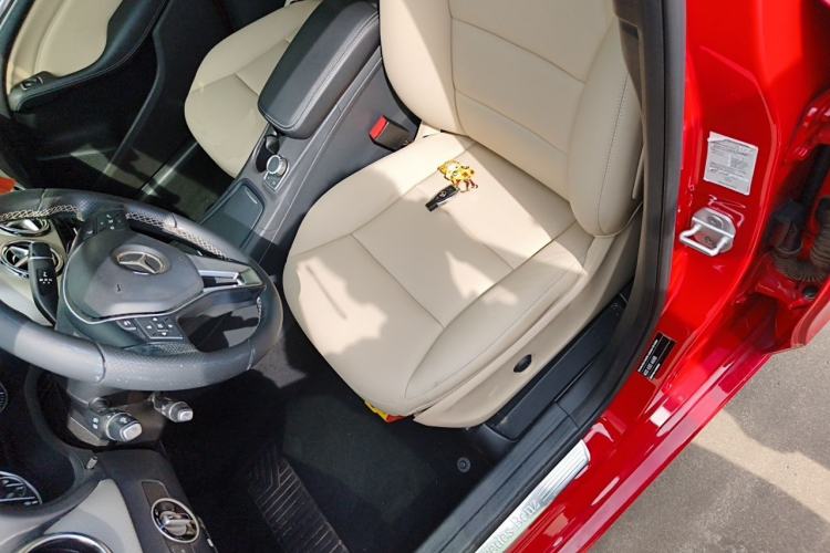 Used Mercedes-Benz B-Class 2012 B 200 Left Front Seat