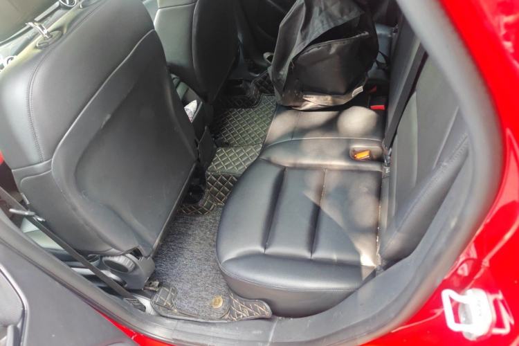 Used Mercedes-Benz B-Class 2012 B 180 Left Rear Seat