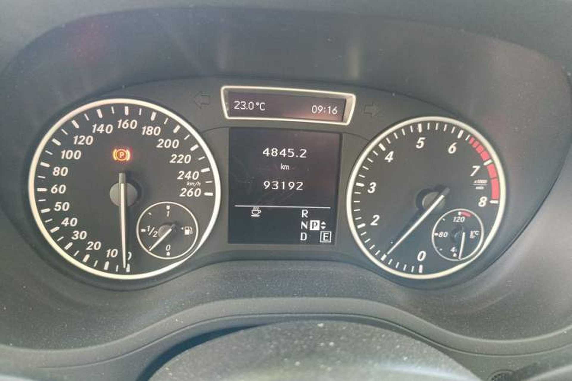 Used Mercedes-Benz B-Class 2012 B 180 Odometer Close Up