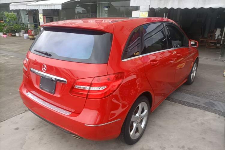 Used Mercedes-Benz B-Class 2012 B 200 Rear Right 45 Deg