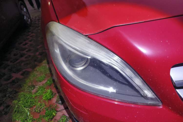 Used Mercedes-Benz B-Class 2012 B 200 Right Front Headlight