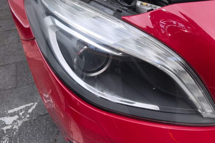 Used Mercedes-Benz B-Class 2012 B 200 Right Front Headlight