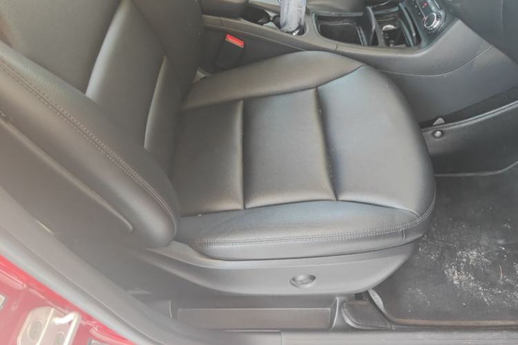 Used Mercedes-Benz B-Class 2012 B 200 Right Front Seat