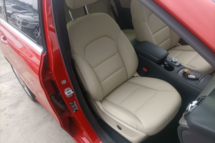 Used Mercedes-Benz B-Class 2012 B 200 Right Front Seat