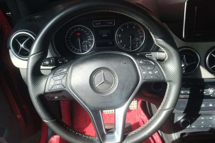 Used Mercedes-Benz B-Class 2012 B 200 Steering Wheel