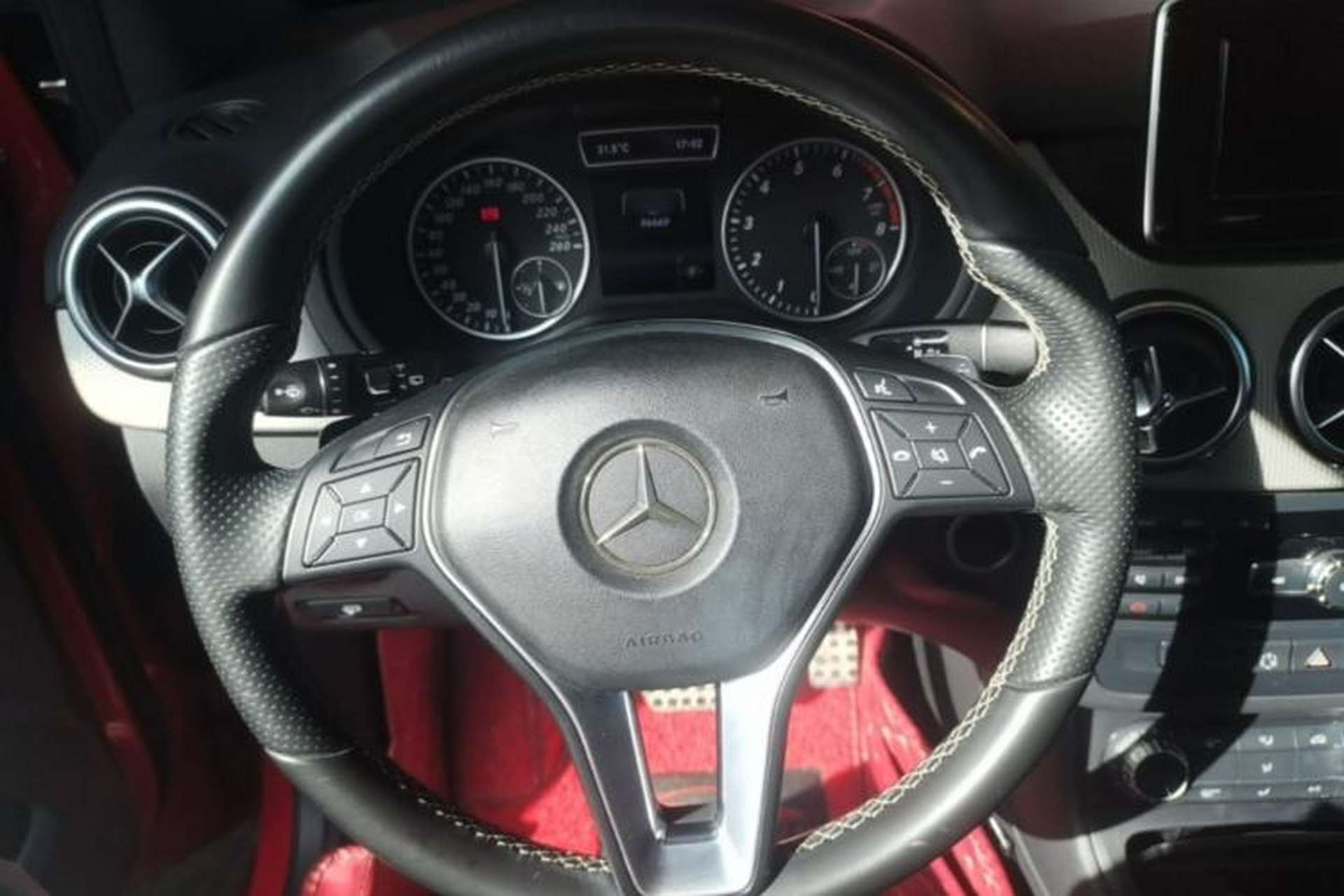 Used Mercedes-Benz B-Class 2012 B 200 Steering Wheel