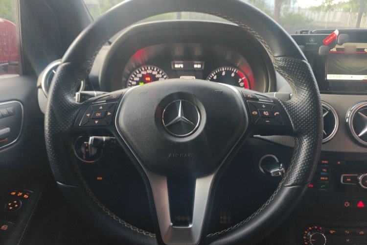 Used Mercedes-Benz B-Class 2012 B 200 Steering Wheel
