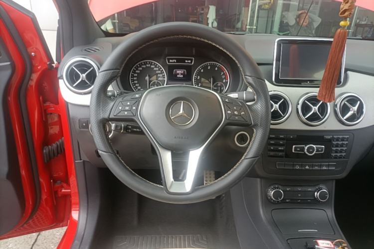Used Mercedes-Benz B-Class 2012 B 200 Steering Wheel