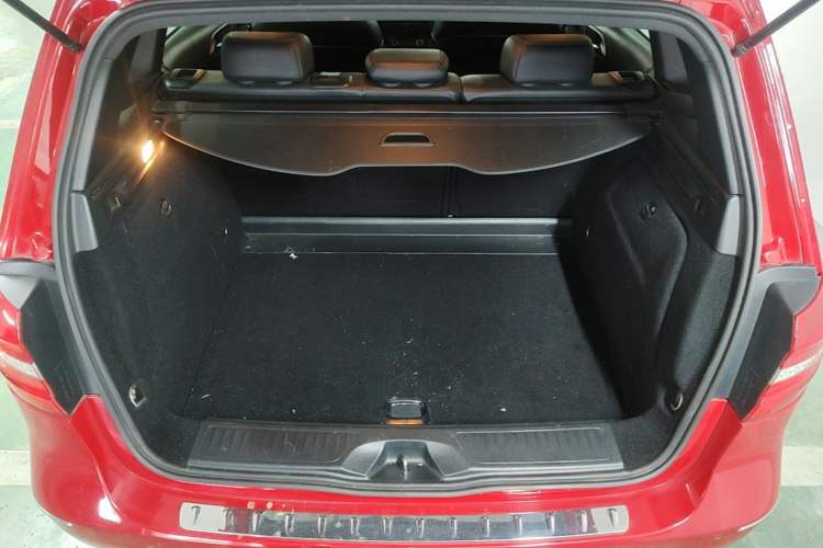 Used Mercedes-Benz B-Class 2012 B 200 Trunk