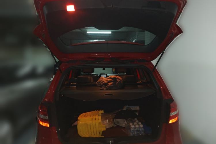 Used Mercedes-Benz B-Class 2012 B 200 Trunk