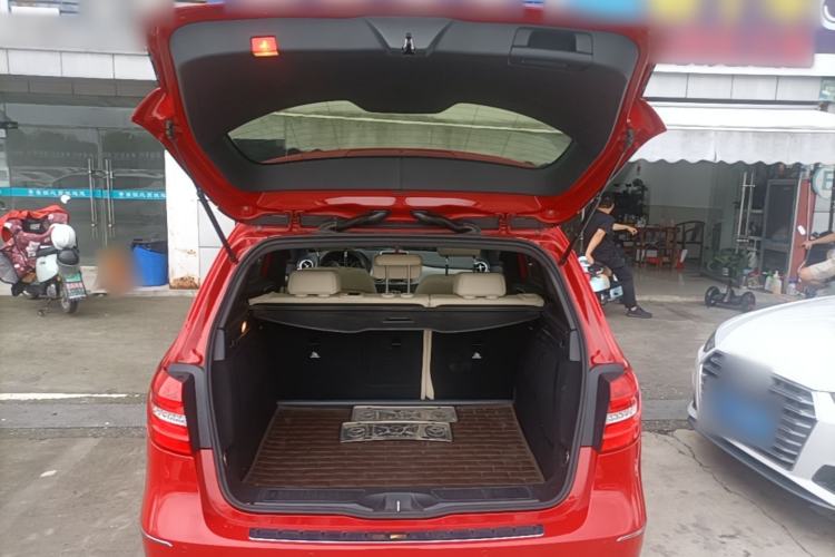 Used Mercedes-Benz B-Class 2012 B 200 Trunk