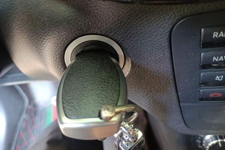 Used Mercedes-Benz B-Class 2012 B 180 Vehicle Key