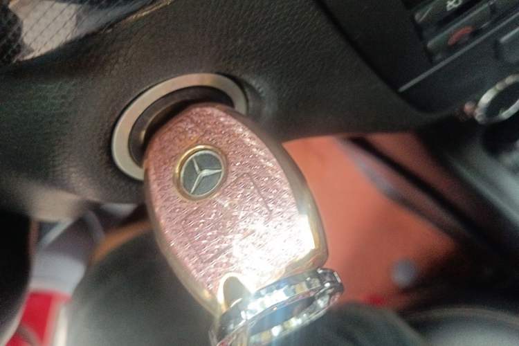Used Mercedes-Benz B-Class 2012 B 180 Vehicle Key