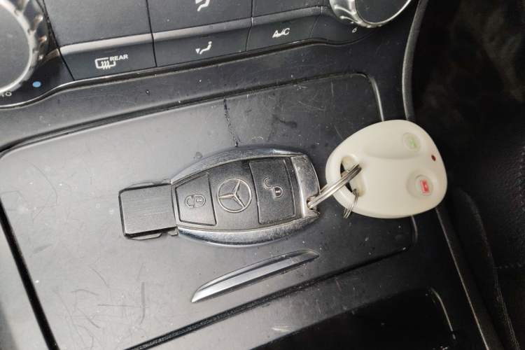 Used Mercedes-Benz B-Class 2012 B 180 Vehicle Key