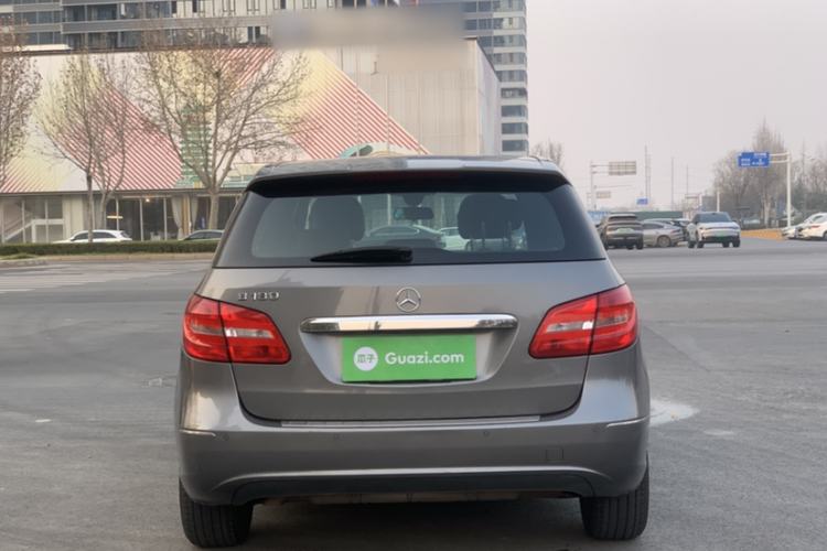 Used Mercedes-Benz B-Class 2012 B 180 Exterior 4